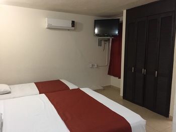 Link Hotel