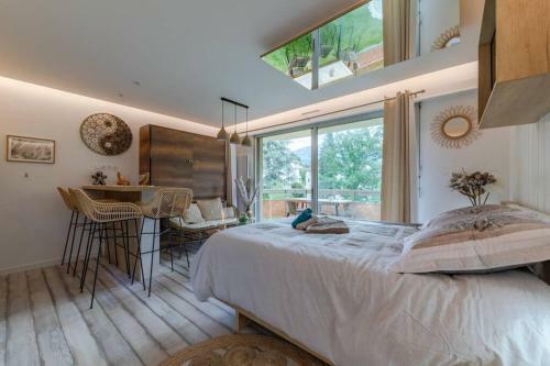 Apartamento Le Quintessence: Baln�o & Luminoth�rapie + Parking
