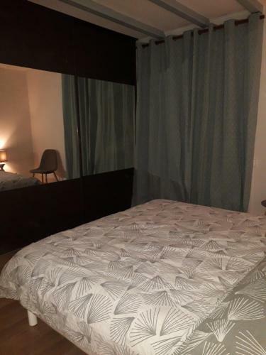 G�te Pour 8 - Axe Sedan Charleville