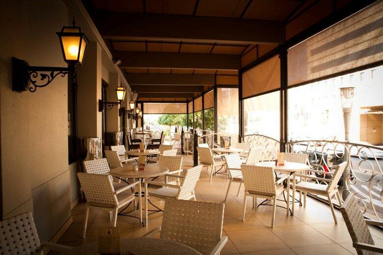 Hotel Garden Court Sandton City