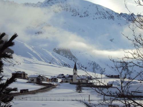 Hostal Haus Fliri