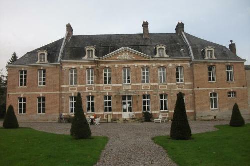 Hostal Ch�teau De Yaucourt Bussus