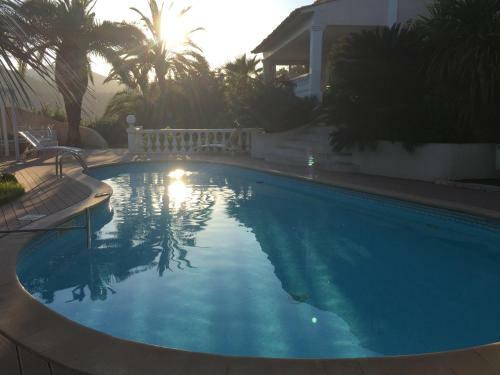 Bed & Breakfast L'oasis-les Issambres