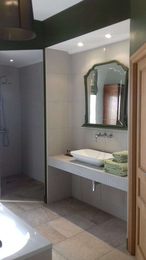 Hostal Le Relais De Ventenac