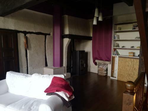 Maison Atypique � Cordes-sur-ciel 2 Chambres