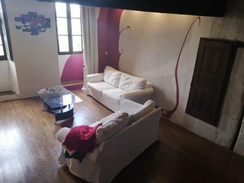 Maison Atypique � Cordes-sur-ciel 2 Chambres