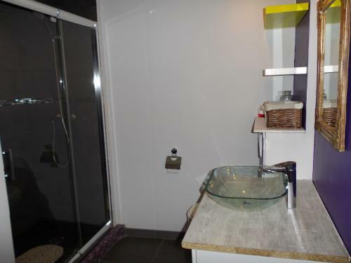 Maison Atypique � Cordes-sur-ciel 2 Chambres