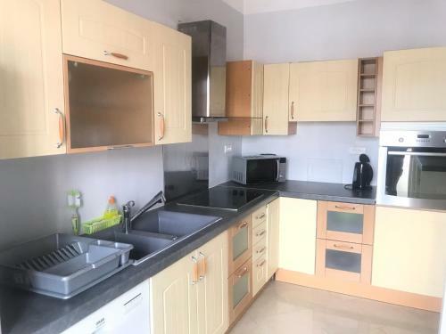 Apartamento Bel Appartement T3 Centre-ville