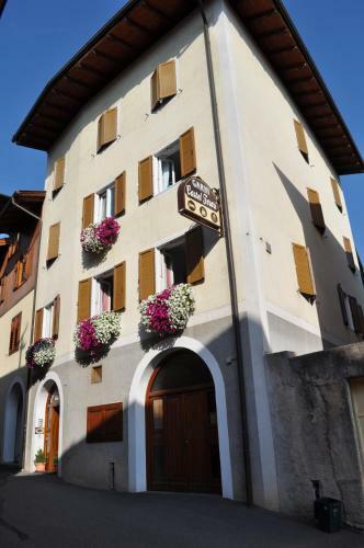 Hotel Garni Castel Ferari