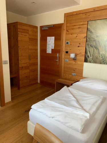 Hotel Albergo Tuenno