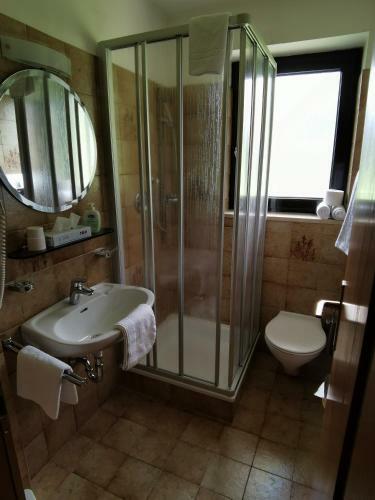 Bed & Breakfast Garni Weghueb
