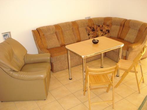 Hostal Vila Bucura 19