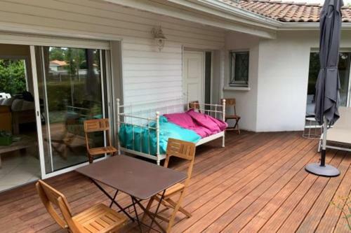 Superb Family Villa With Garden And Terrace