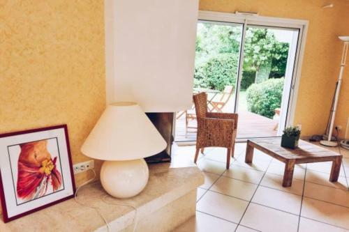 Superb Family Villa With Garden And Terrace