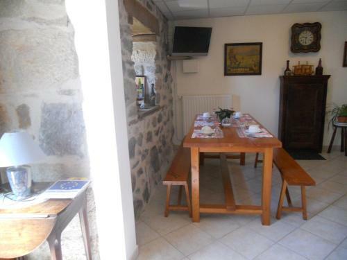 Bed & Breakfast Annie Jouve Chambres D'h�tes Champassis