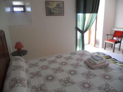 Bed & Breakfast Annie Jouve Chambres D'h�tes Champassis