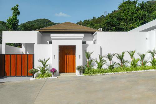 Canaan Villas Hillside