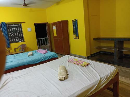 Hostal Radhabai Hotel