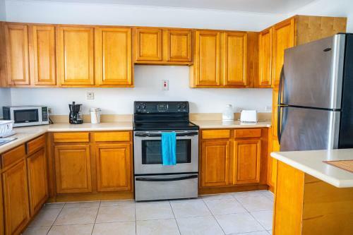 Apartamento Luxury Poolside Oasis,the Lagoons