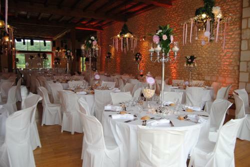 Bed & Breakfast Ch�teau De Mazi�res