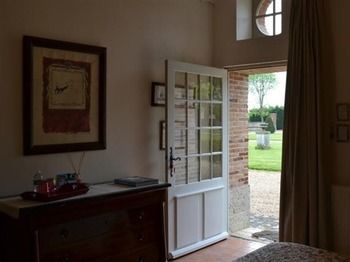 Bed & Breakfast Chateau D' Emalleville