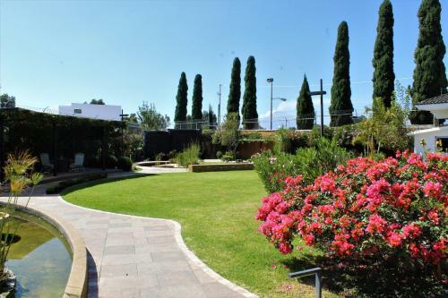 Santo Refugio Heritage Hotel