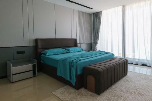Panoramic Lake View Luxury Villa