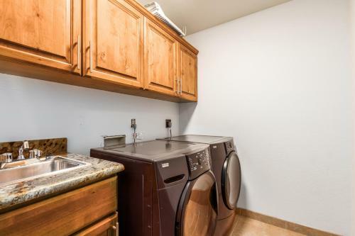 Ridgeway Fountain Hills Home