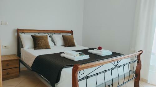 Four Seasons Apartments