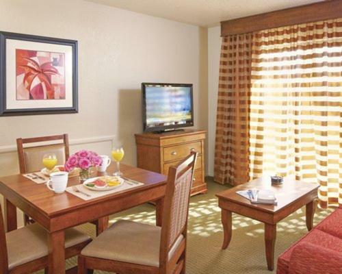 Apartamento Comfortable Adobe-style Accomodations On Western Edge Of Arizona