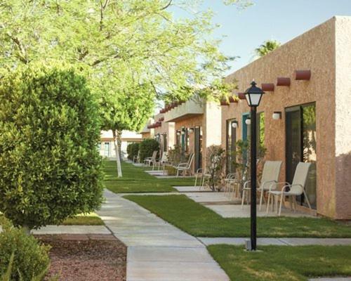 Apartamento Comfortable Adobe-style Accomodations On Western Edge Of Arizona