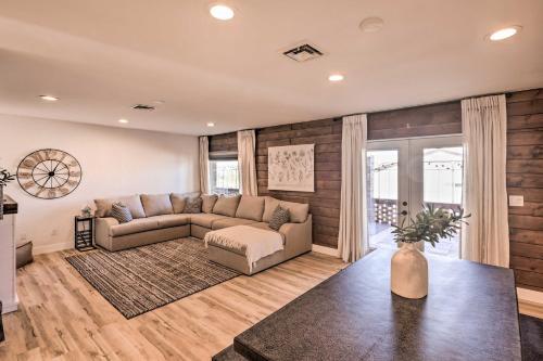 Lake Havasu Pad With Private Pool 3 Mi To Lake