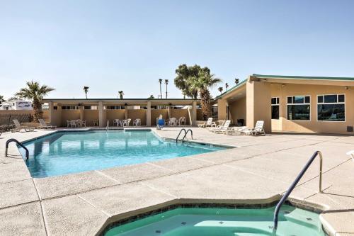 Lake Havasu Escape With Views - Walk To Lake!