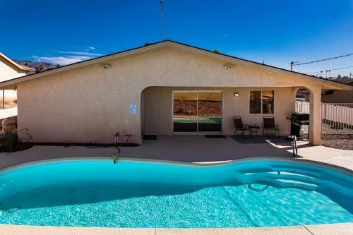 Villa Relax And Unwind - Pool - New - Central - Spacious