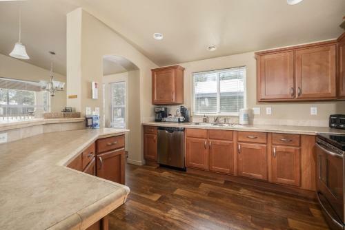 New Listing! Spacious Home In Munds Park, Arizona.