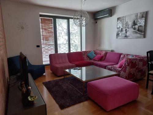 Debar Maalo Lux Apartment