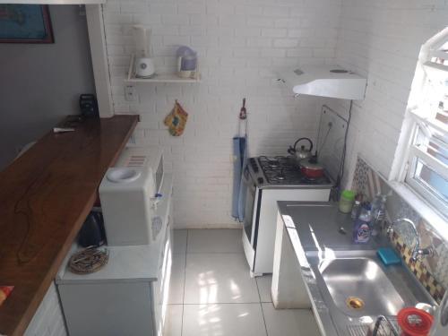 Casa Com Piscina Em Gerib� Para Temporada.
