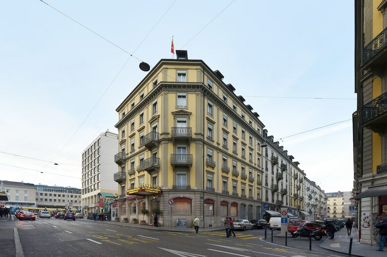 Hotel International & Terminus(.)