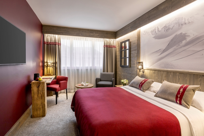 Hotel Edelweiss Manotel