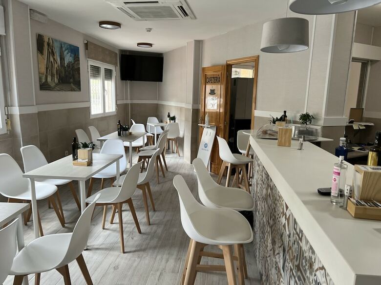 Hostal 82