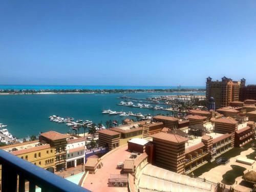 Sea View Apartment In Porto Marina