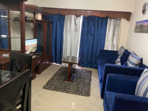 Sea View Apartment In Porto Marina