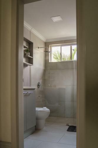 Apartamento Modern 3 Bedroom Condo With Pool 3 Min From Beach