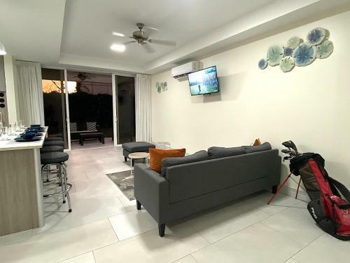 Apartamento Modern 3 Bedroom Condo With Pool 3 Min From Beach
