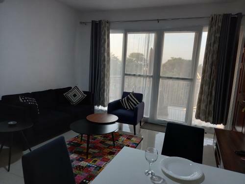 Premier Executive Apartment - The Ivy, East Legon