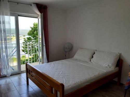 Hostal Apartment Karlo