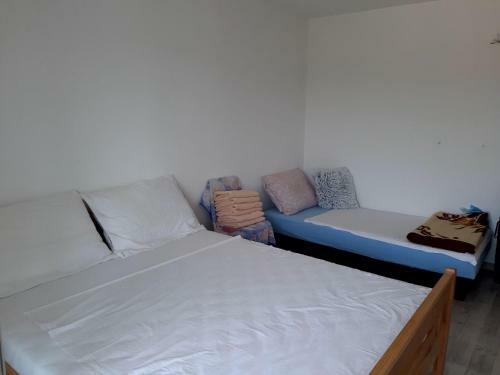 Hostal Apartment Karlo
