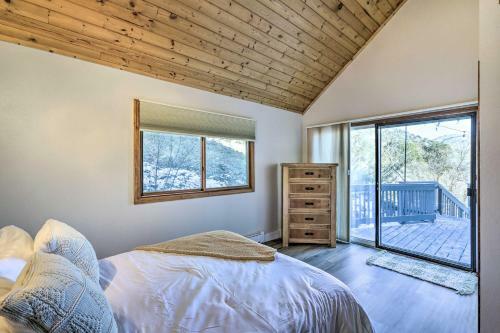 Serene Glenwood Springs Home With Viewing Deck!