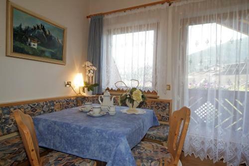 Aparthotel Apartments Lasteis