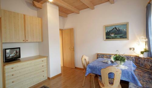 Aparthotel Apartments Lasteis